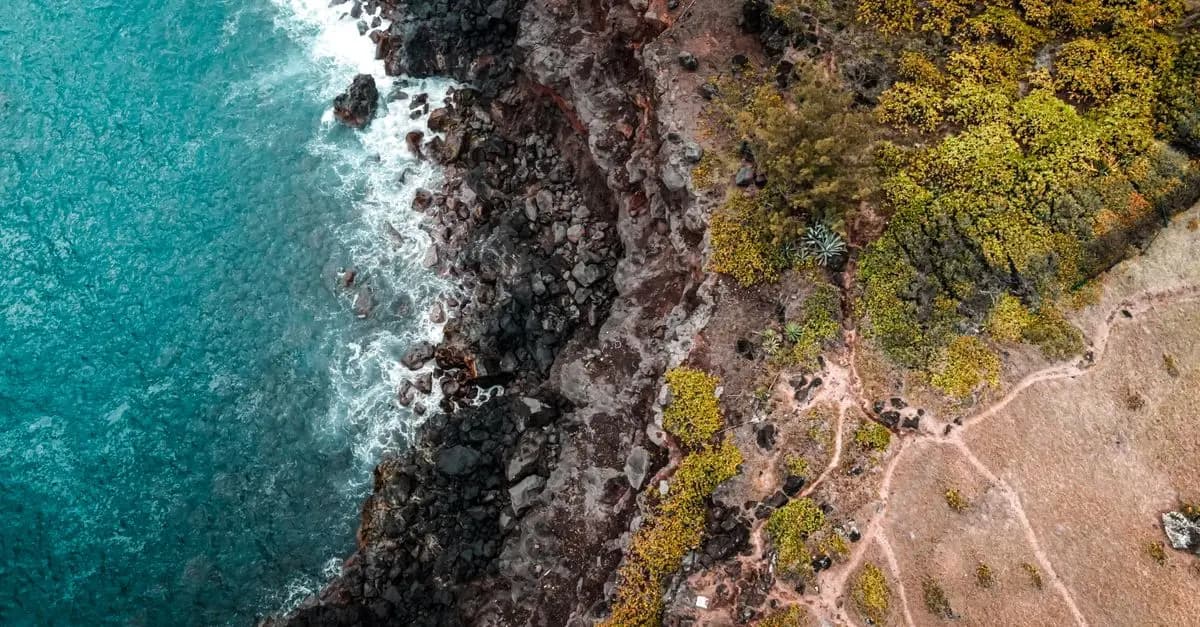 Top 10 Scenic Coastal Getaways You Should Visit