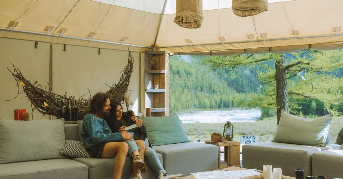 Camping vs. Glamping: Which Is Right for Your Getaway?