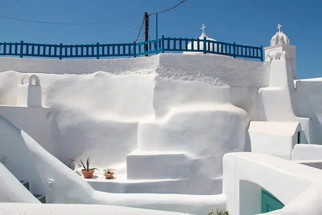 10 Unforgettable Travel Getaways You Must Experience