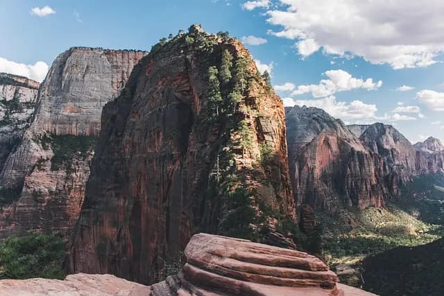 Top 10 Travel Getaway Destinations for Nature Lovers