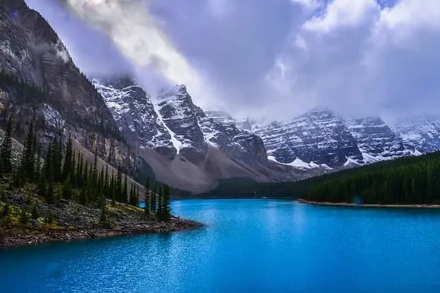 7 Essential Travel Getaway Tips for First-Time Adventurers