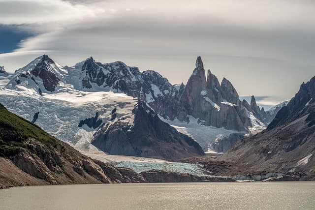 Exploring the Best Travel Getaways for Adventure Seekers